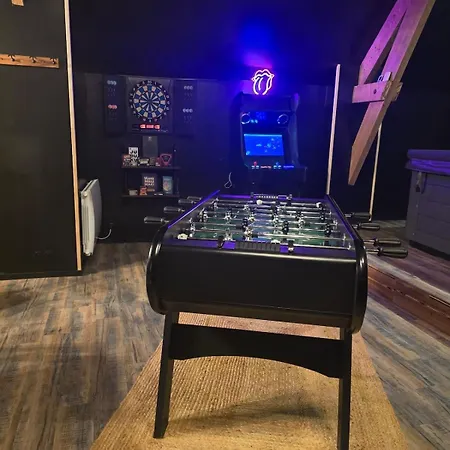 La Capucine - En Duplex, Espace Jeux Apartment *